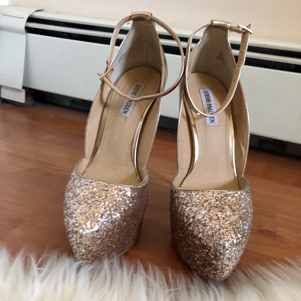Steve Madden Glitter Platform Heels